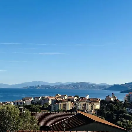 Vue 5 Personnes Apartment *