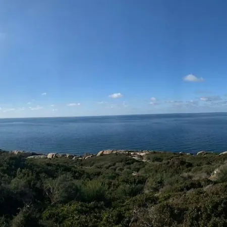 Vue 5 Personnes LʼÎle-Rousse
