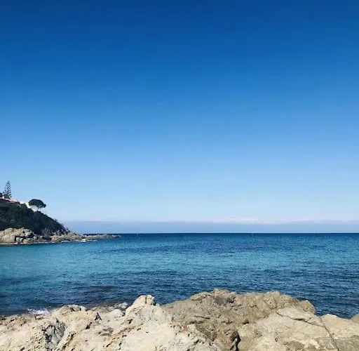 Vue 5 Personnes LʼÎle-Rousse